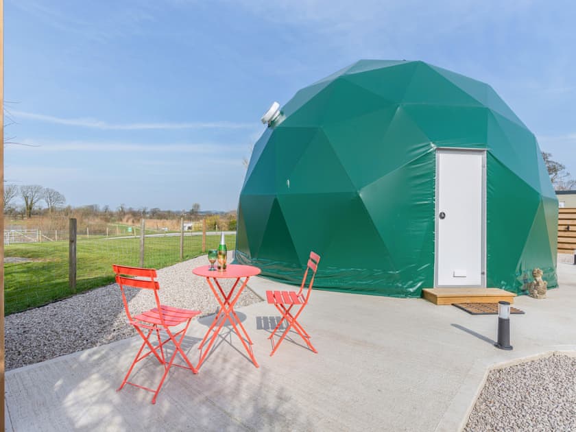 Sitting-out-area | The Dome, Thurnham, near Lancaster