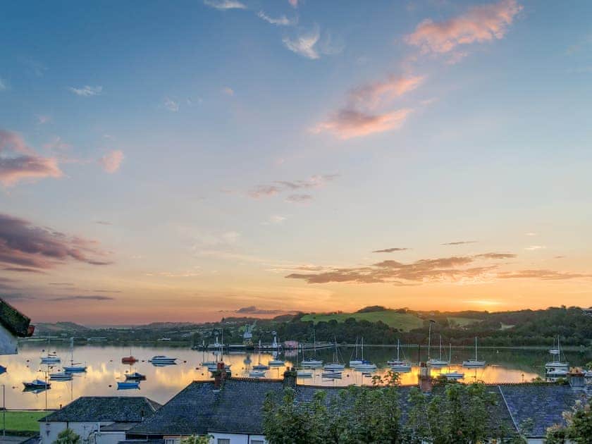 Surrounding area | River View, Saltash