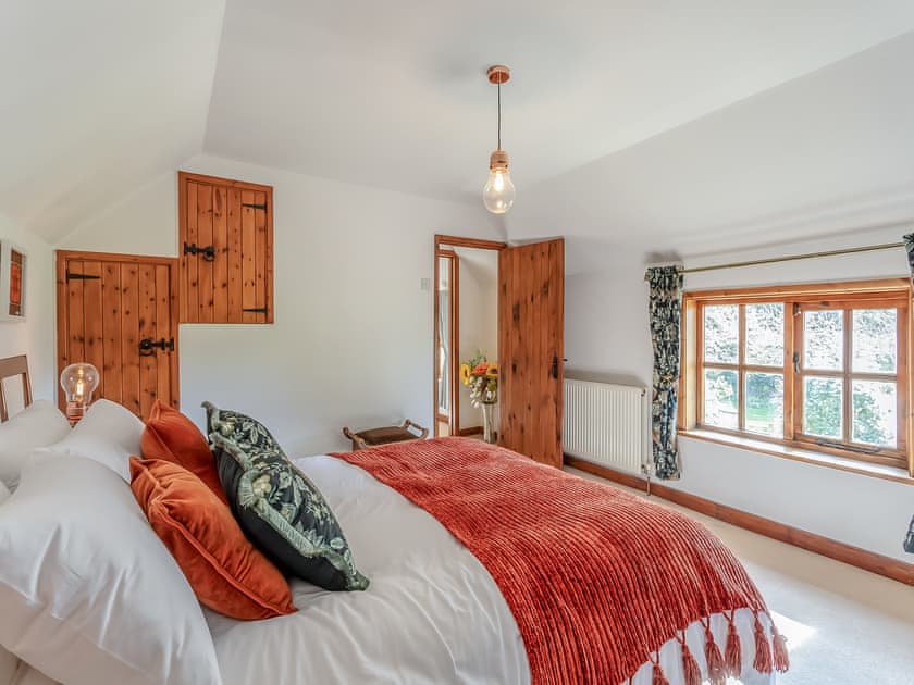 Double bedroom | Rookery Cottage, St Neots