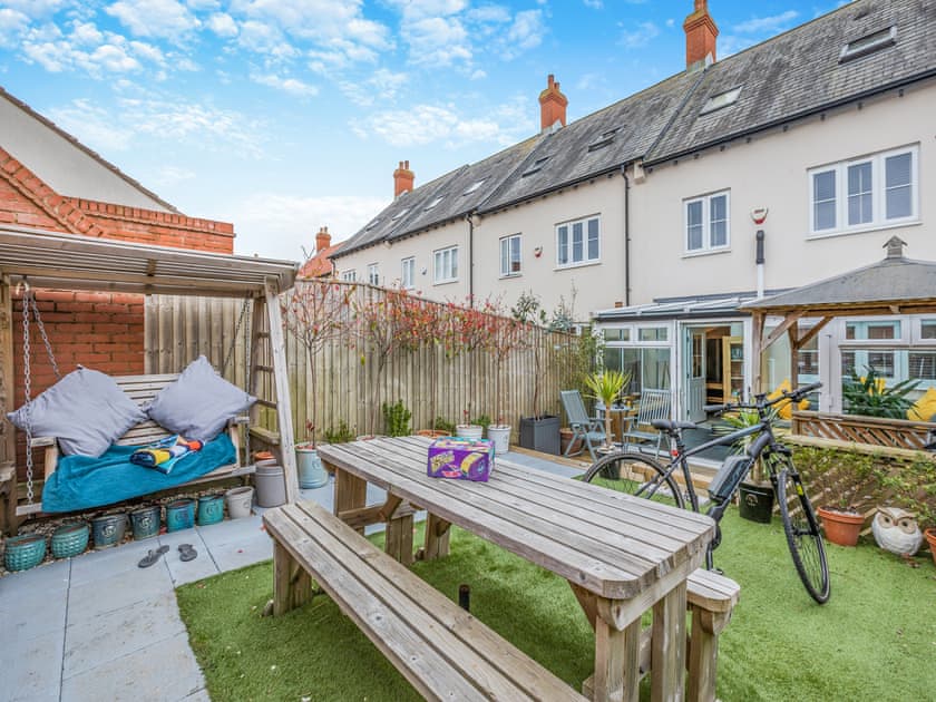 Garden | Jurassic House, Weymouth