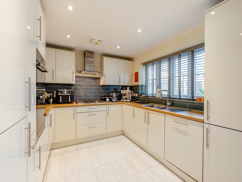 Kitchen/diner | Jurassic House, Weymouth