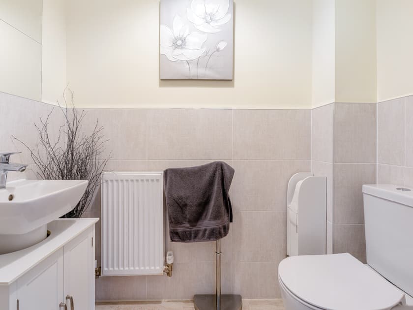 Bathroom | Jurassic House, Weymouth
