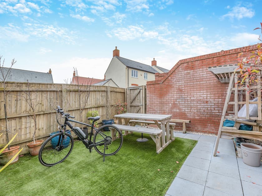 Garden | Jurassic House, Weymouth