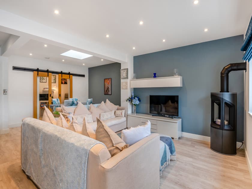 Open plan living space | Queensway, scarborough