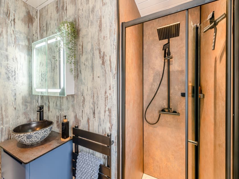 Bathroom | Queensway, scarborough