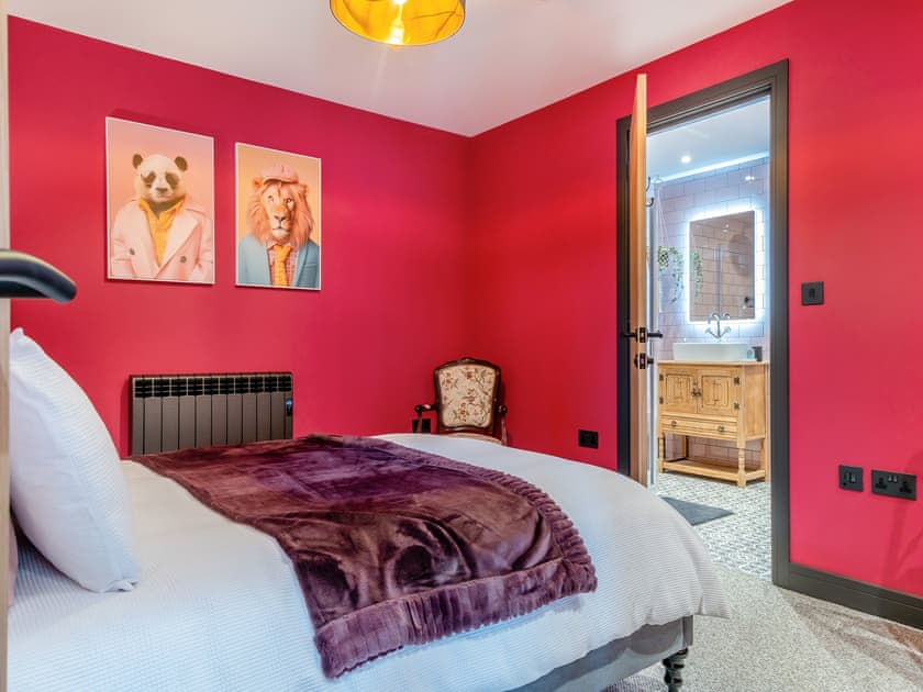 Double bedroom | The Hideaway, Yarmouth