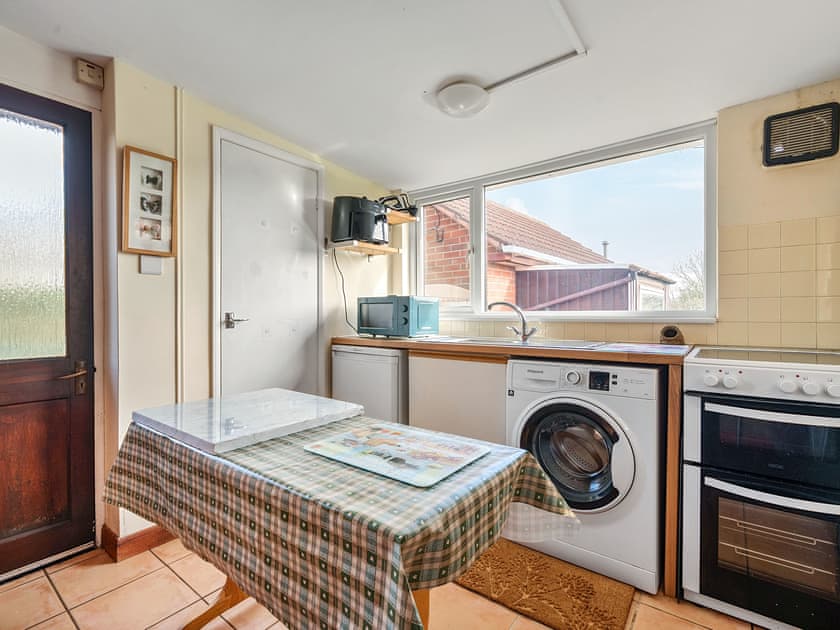 Utility room | The Roost - Owls Range, Woodbury Salterton, near Exmouth