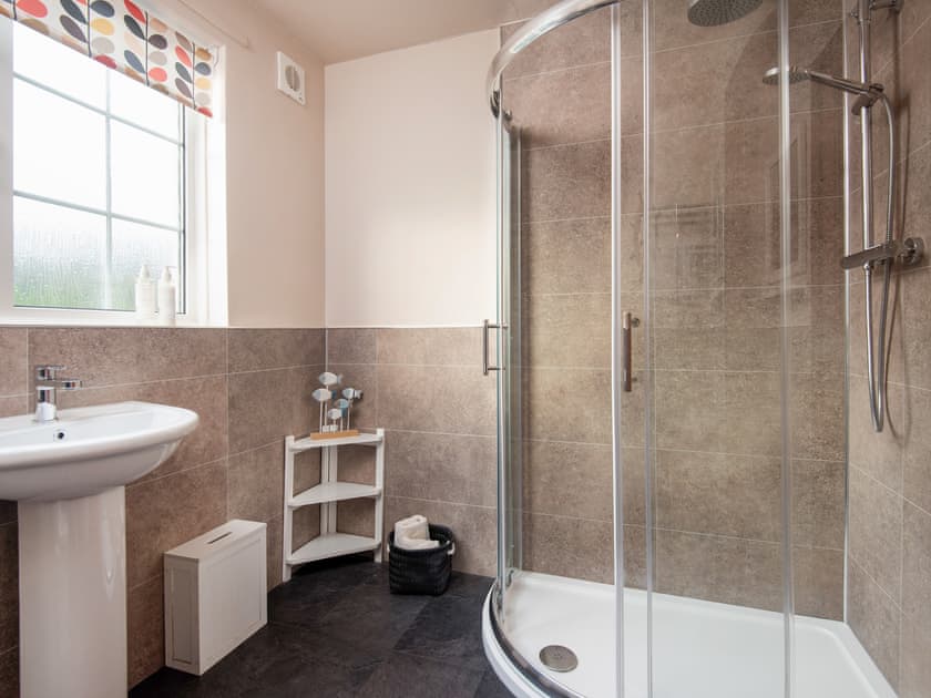 Shower room | Dunstanburgh View - Proctors Stead Cottages, Dunstan, near Craster