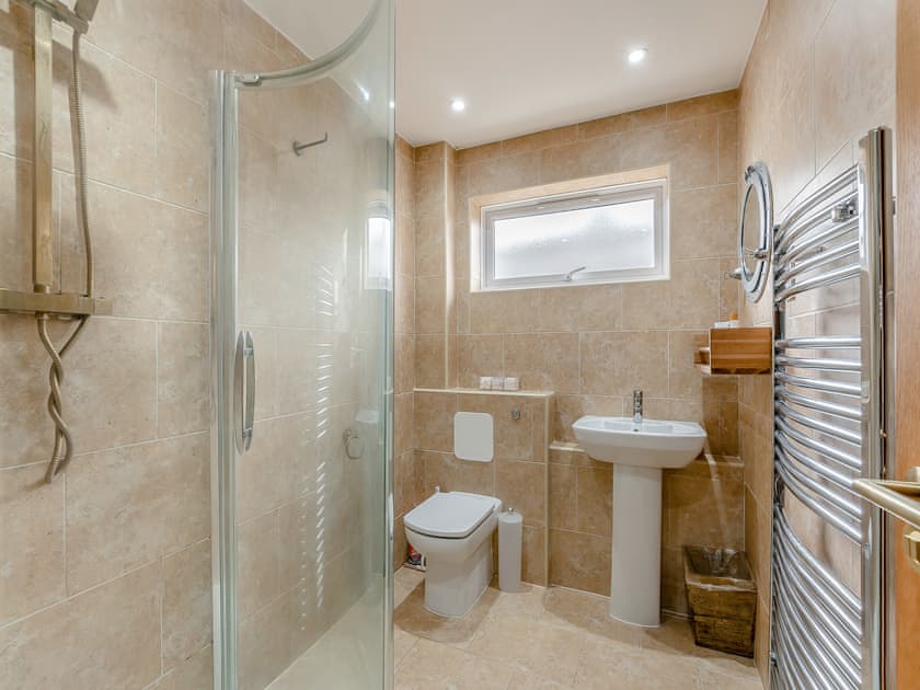Bathroom | Sea Urchins - Pagham Retreats, Bognor Regis