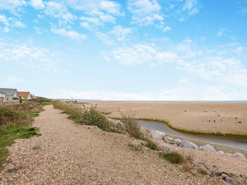 Surrounding area | Sea Urchins - Pagham Retreats, Bognor Regis