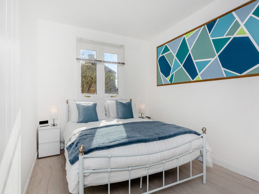 Double bedroom | Failte Luxury Apartment, Inverness