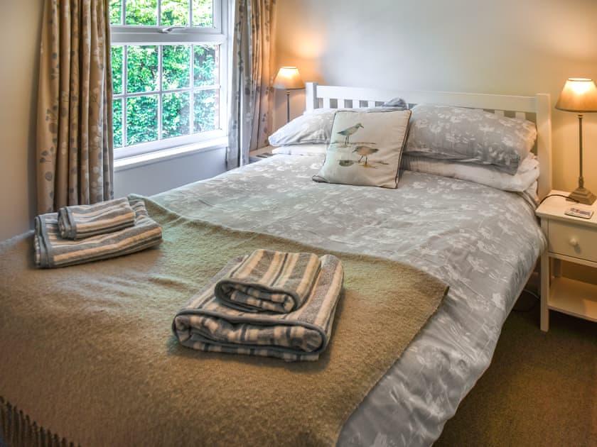 Double bedroom | Eva’s Cottage, Wenhaston