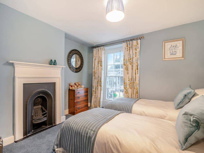 Twin bedroom | Rock House, Wells