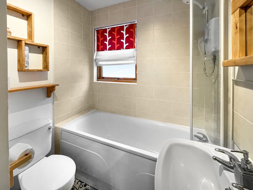 Bathroom | Heath Cottage, Boat of Garten, near Aviemore
