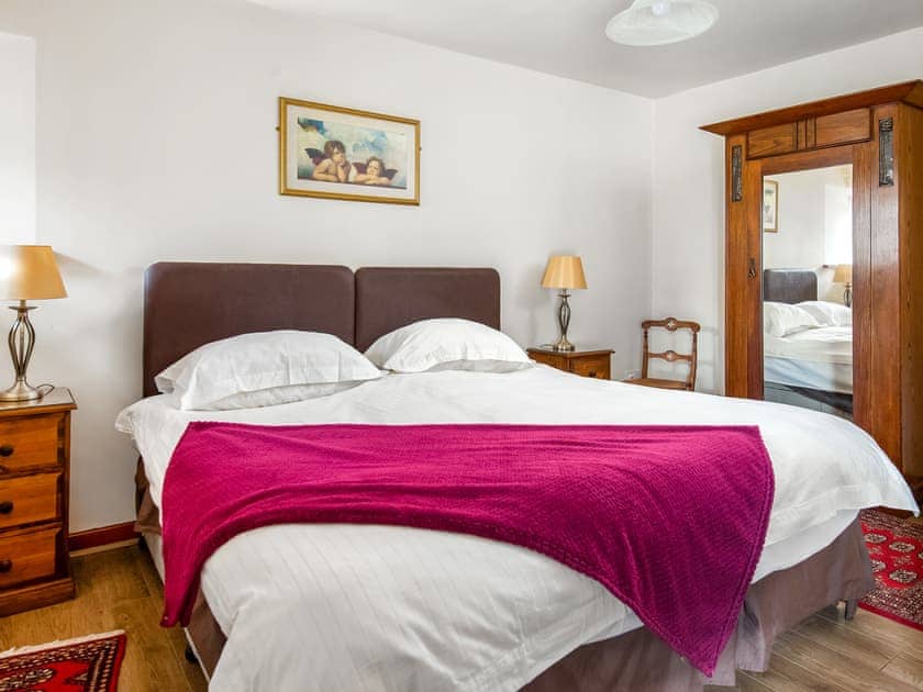 Double bedroom | Piglet Cottage - Soppit Farm Cottages, Elsdon