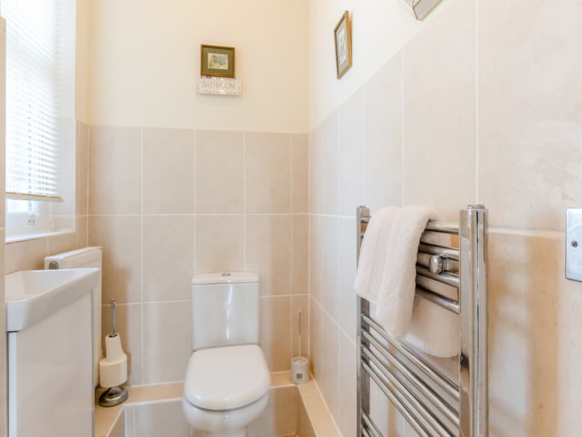 Bathroom | Chestnut Grange, Barrow, nr Bury St Edmunds