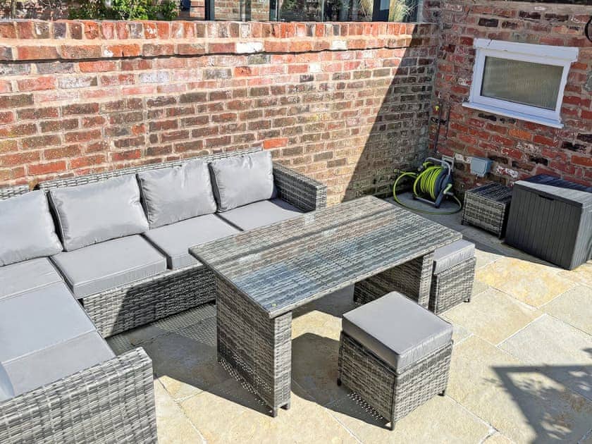 Courtyard | Sandend, Lytham
