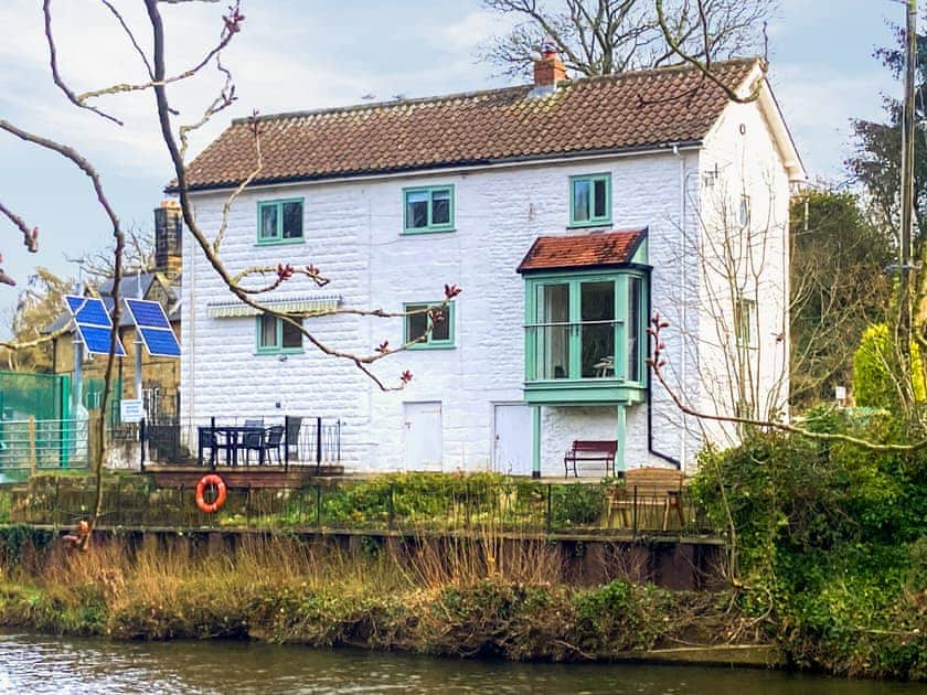 Exterior | Chainbridge Cottage, Ruswarp, near Whitby