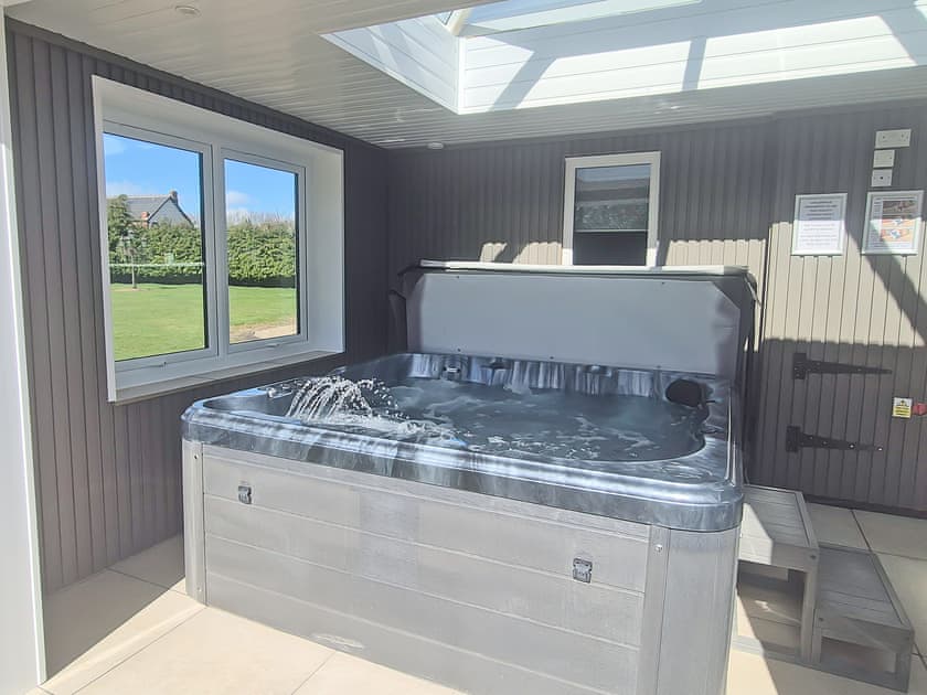 Jacuzzi | Beckwick, Bishop Auckland