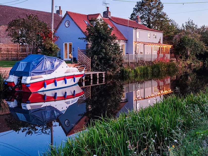 Exterior | Nene Cottage, Upwell