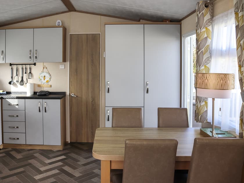 Kitchen/diner | Oakdale, Llandwrog nr Caernarfon