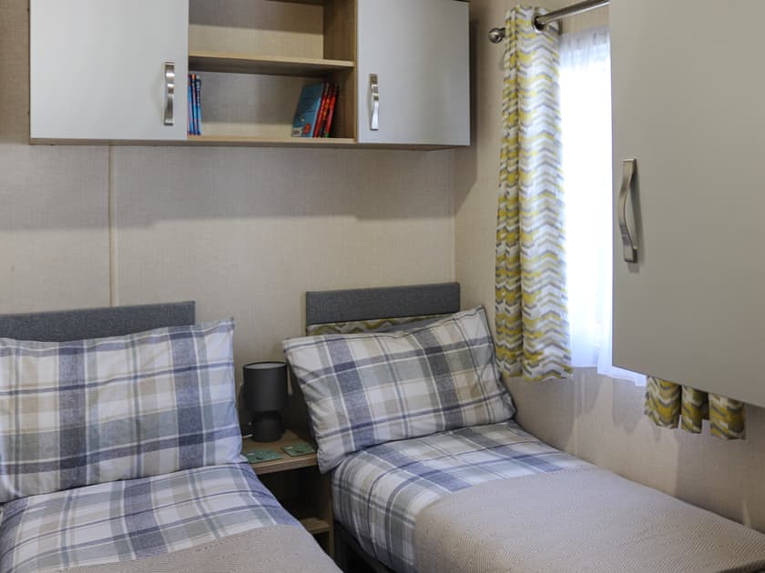 Twin bedroom | Oakdale, Llandwrog nr Caernarfon