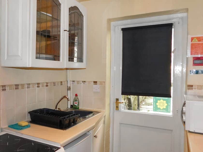 Kitchen | Tryfan - Red Dragon Cottages, Beddgelert