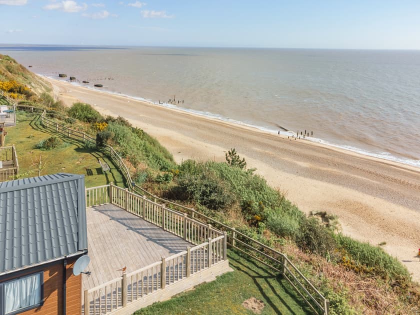 Exterior | Phoenix Sunrise, corton