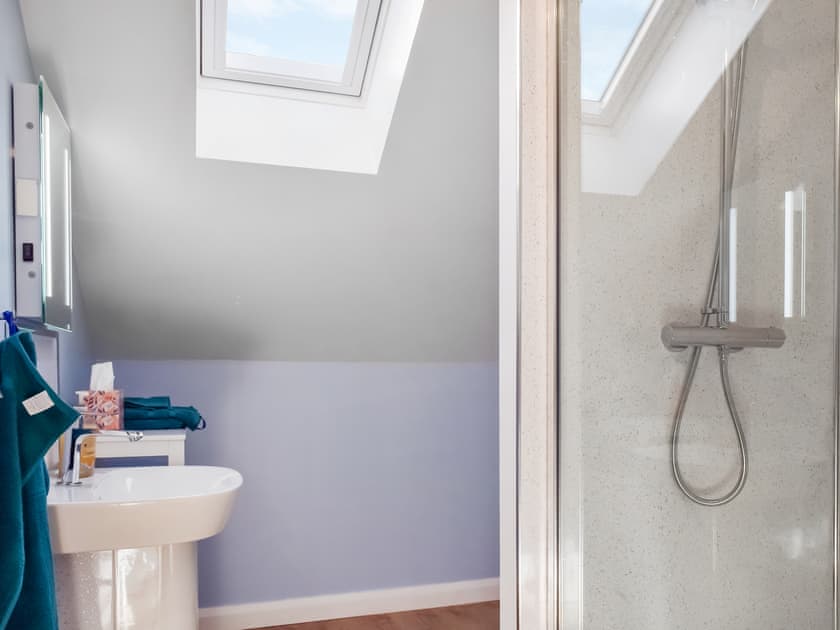 Bathroom | The Old Dairy, Nether Broughton