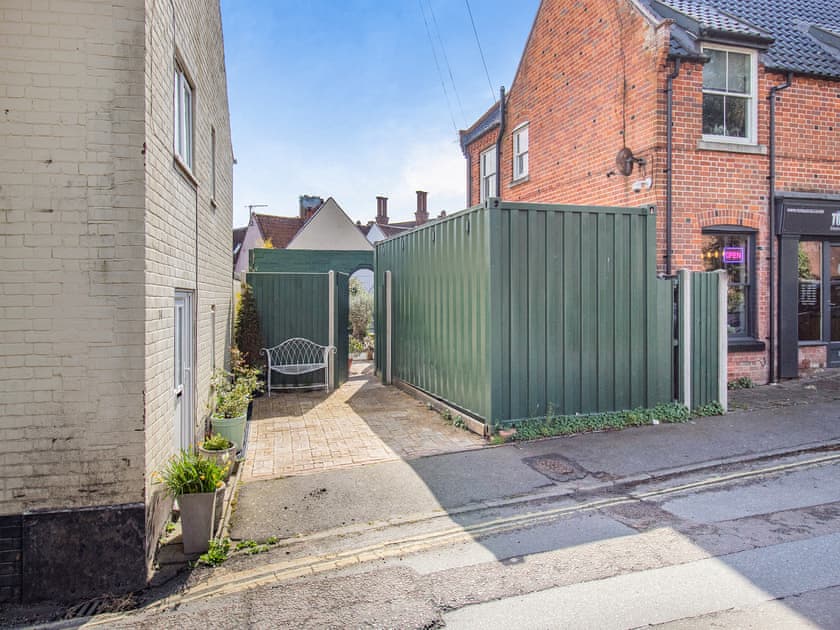 Exterior | Hideaway, Beccles