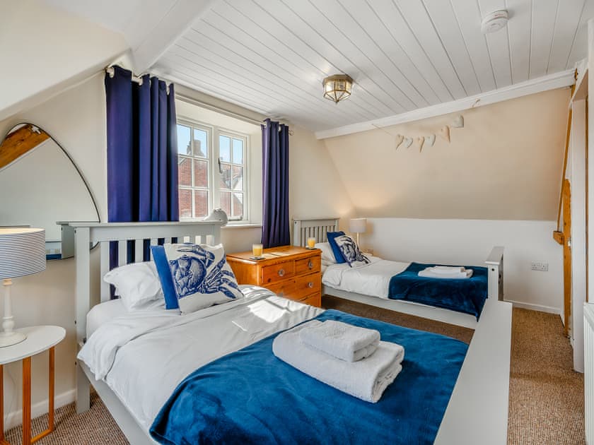Twin bedroom | The Old Bakehouse, Whitby
