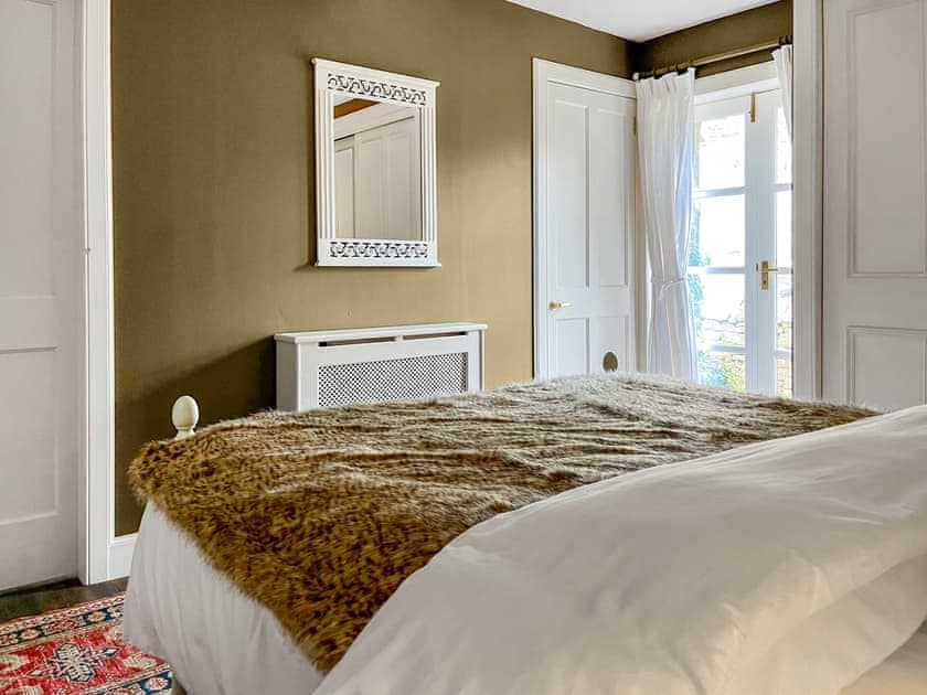 Double bedroom | Craigmore Cottage, Birnam Woods
