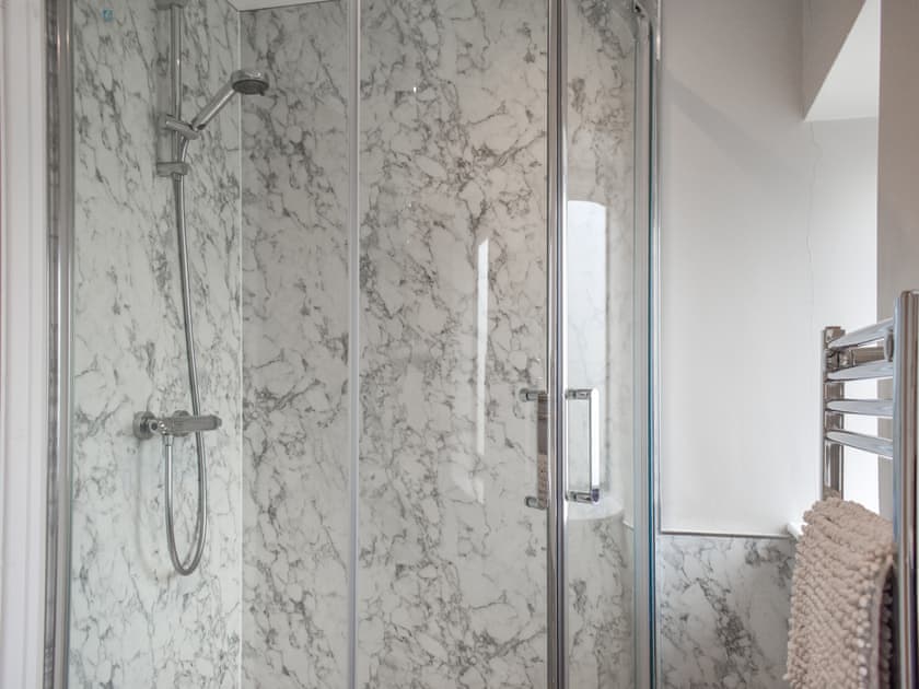 Bathroom | Sunnyside Cottage, Grassington
