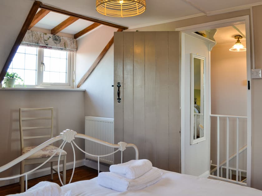 Double bedroom | Winship Cottage, Winestead