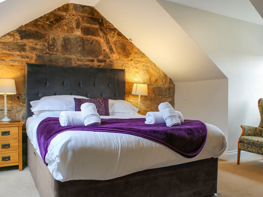Double bedroom | Roslin Chapel Lodge - Roslin Retreats, Roslin