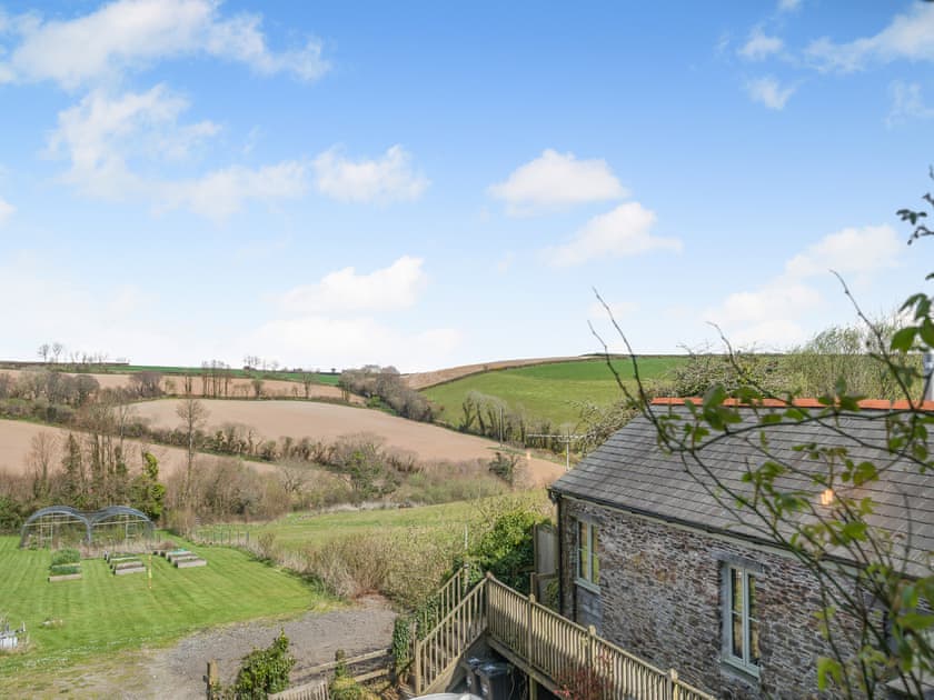 View | Horseshoe Cottage - Deviock Farm, Downderry