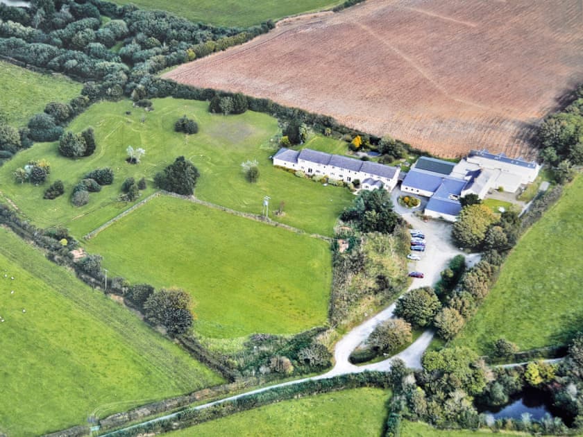 Exterior | Chaffinch Apartment - Moorhead Country Holidays, Woolfardisworthy, Clovelly