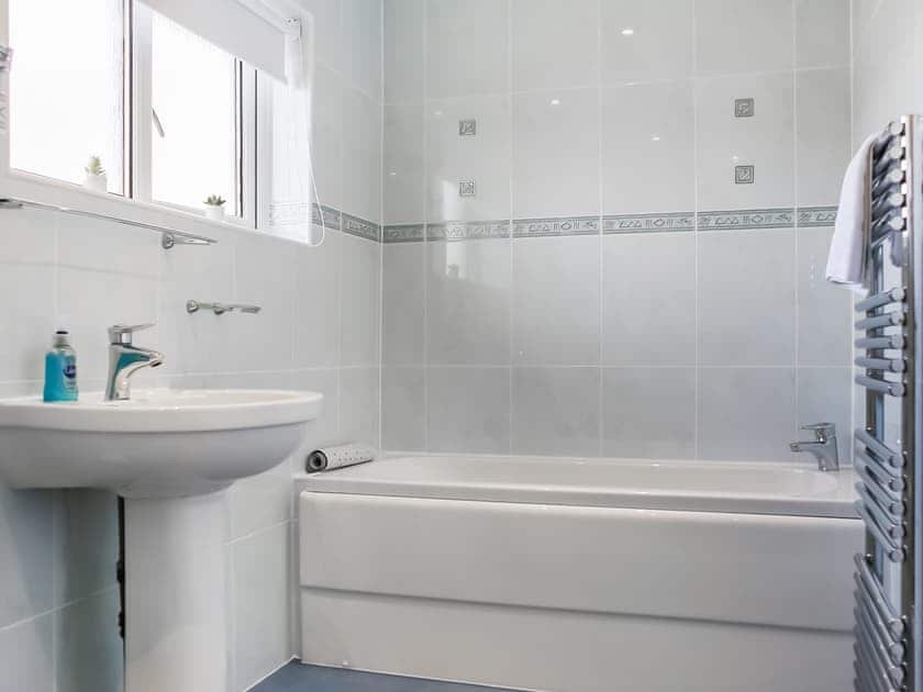 Bathroom | Argyle View, Dunblane