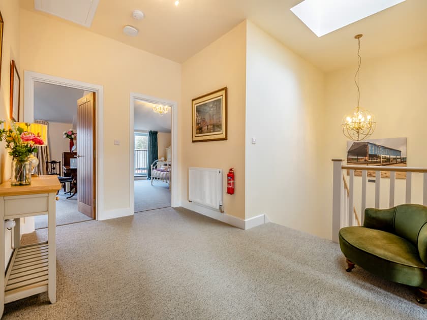 Upstairs Landing  | Old Barn 1 - Bedborough Farm Cottages, Wimborne