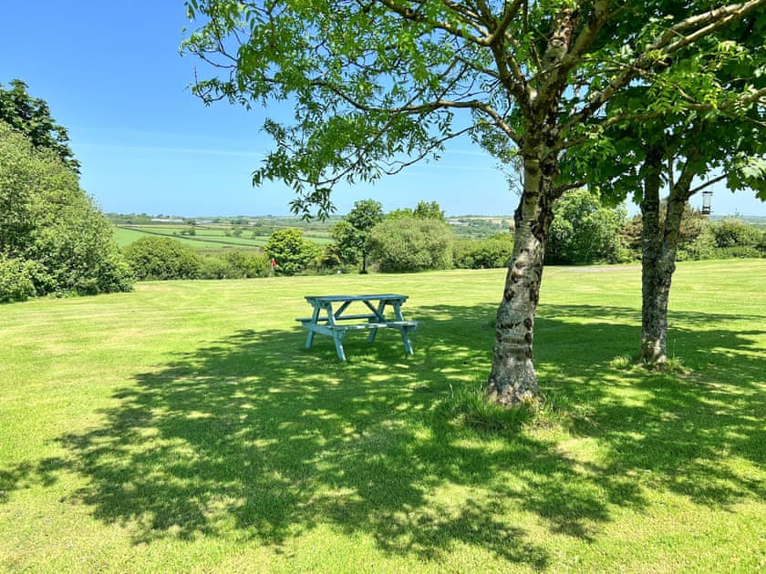 Surrounding area | Chestnut Apartment - Moorhead Country Holidays, Woolfardisworthy, Clovelly