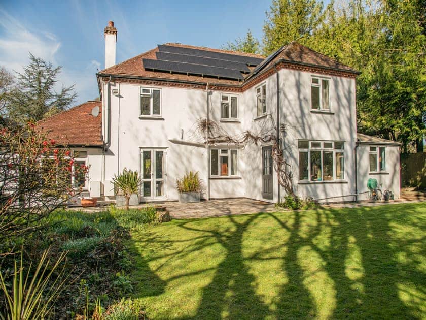 Lovely detached holiday property | Arnewood Corner, Sway, near Lymington
