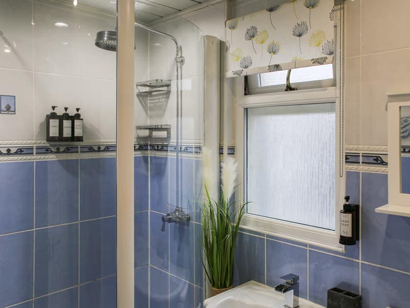 Bathroom | Rosedale, Falkland