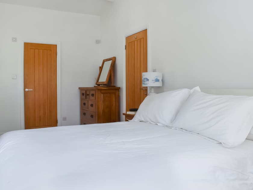 Double bedroom | The White House, Dartmouth