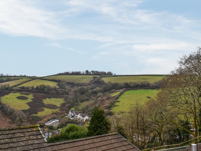View | The White House, Dartmouth