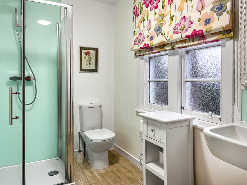 Bathroom | Baldowrie Lodge, Kettins, near Coupar Angus
