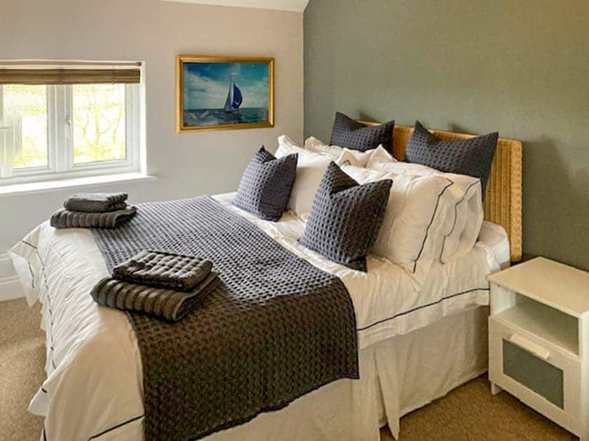 Double bedroom | Holly No.2 - Hall Farm Cottages  - Hall Farm Cottages, Althorne, near Chelmsford