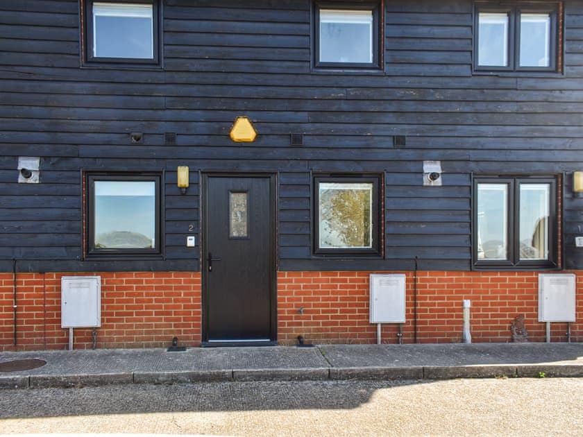 Exterior | Holly No.2 - Hall Farm Cottages  - Hall Farm Cottages, Althorne, near Chelmsford