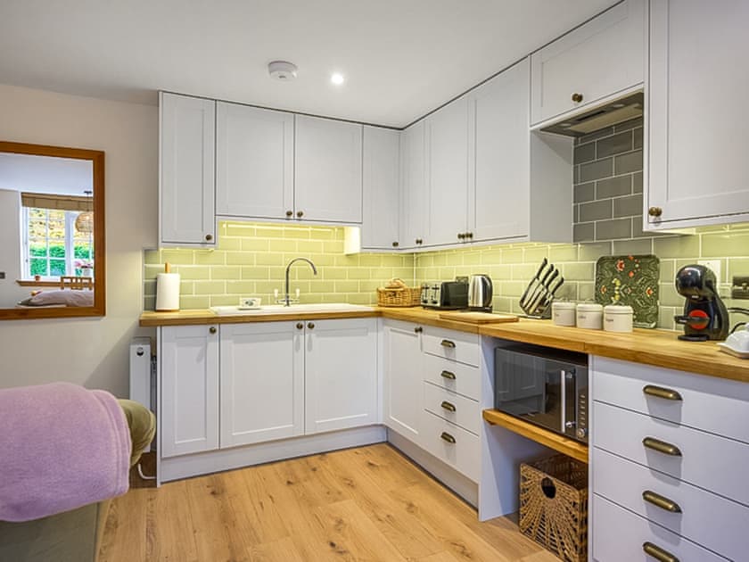 Kitchen | Valentine Suite - Meldrum Apartments, Ceres, near St Andrews