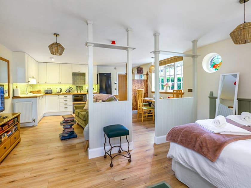 Open plan living space | Valentine Suite - Meldrum Apartments, Ceres, near St Andrews