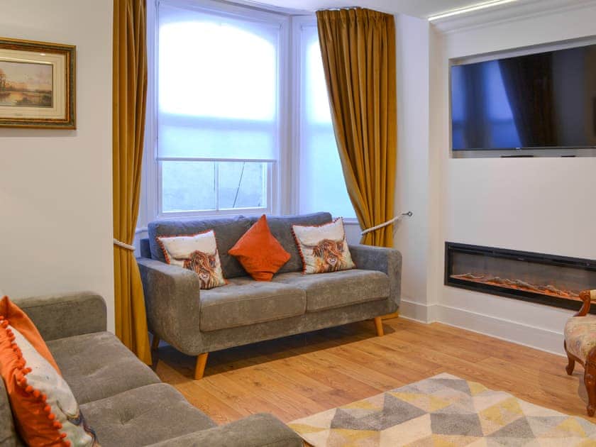 Living area | The Wharfe - Priory Holidays, York